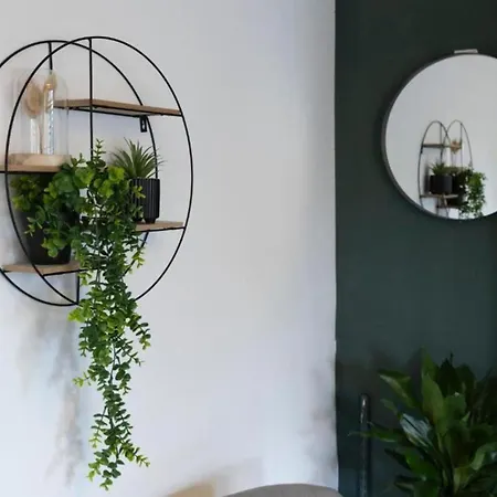 Elegant 3br Sleeps 7 Crew Friendly *