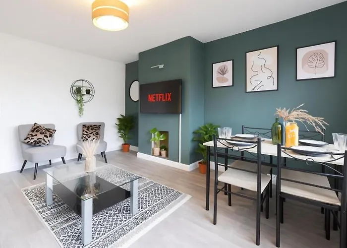 Elegant 3br Sleeps 7 Crew Friendly Apartamento *